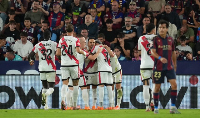 莱万特已只能踢决赛