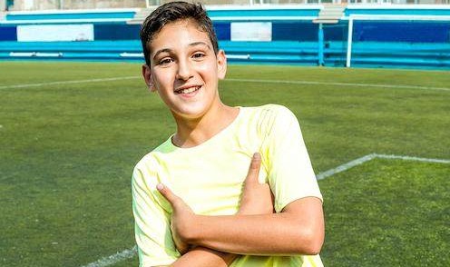 GGPoker中文-13岁足球少年的非凡时刻，让我们看到心底的热爱